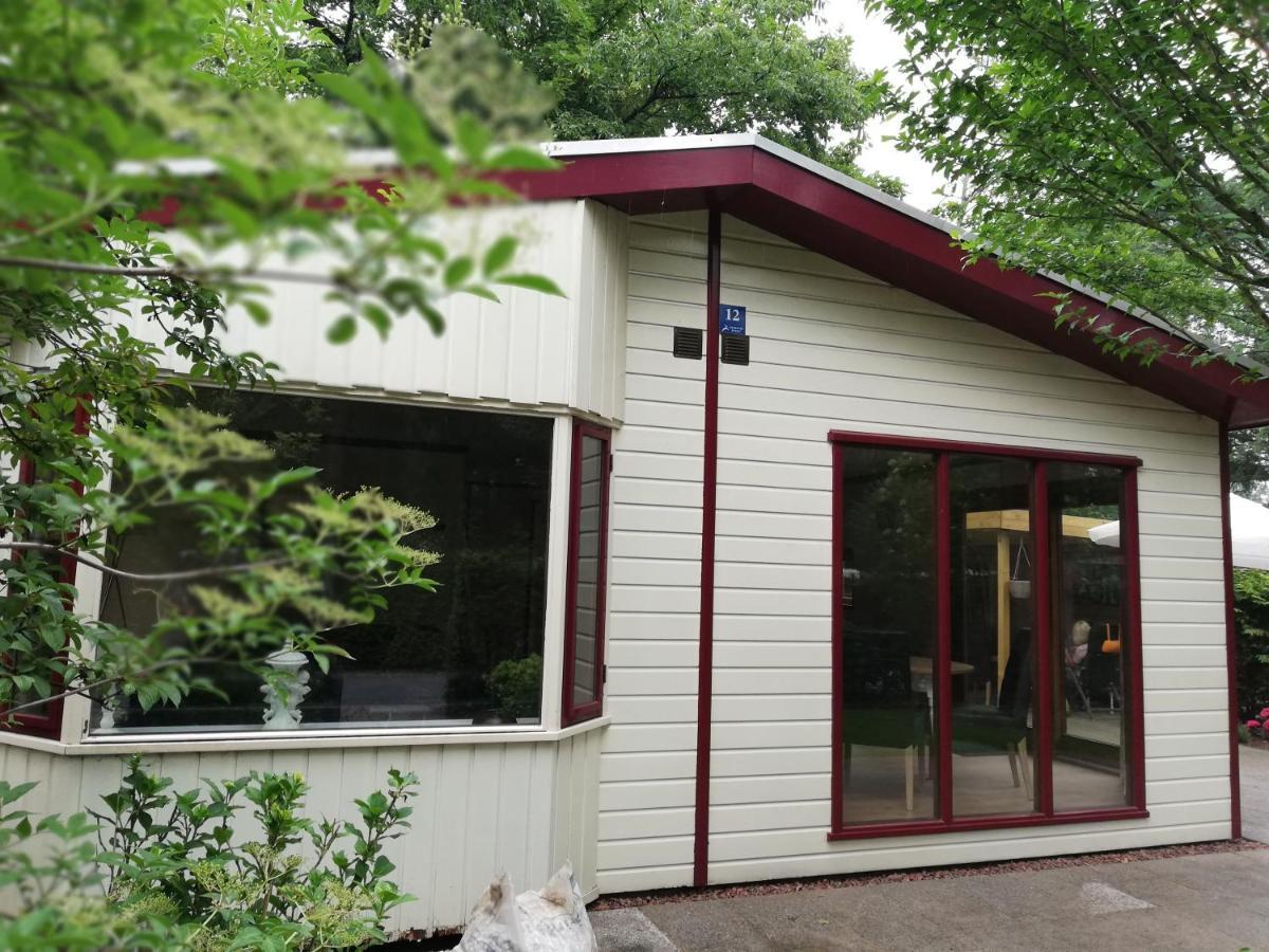 Roodborstje 4 Persoonschalet Putten Exterior foto